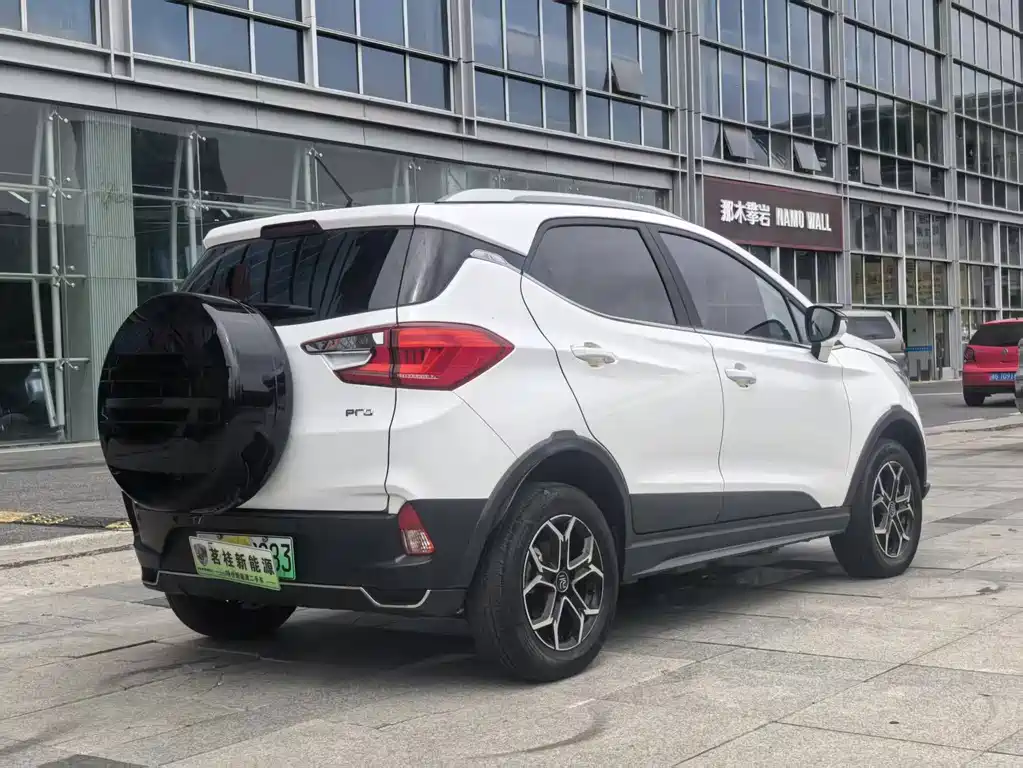 BYD Yuan Pro — миниатюра 8