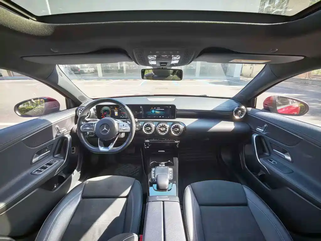 MERCEDES-BENZ A CLASS