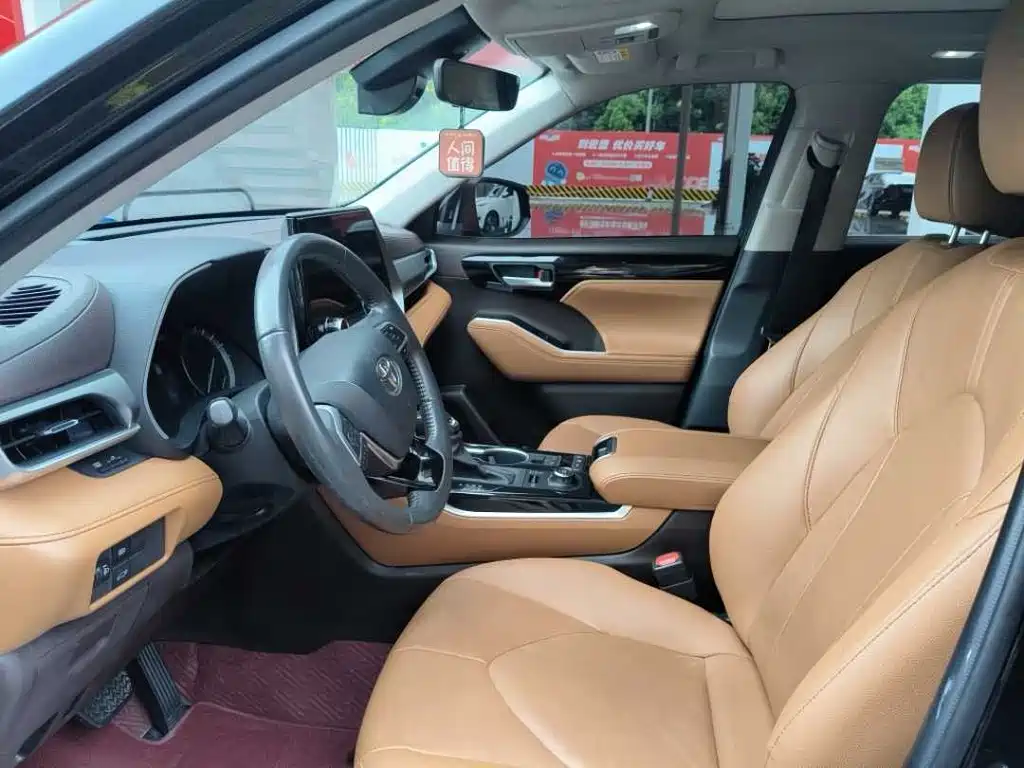 Toyota Highlander — миниатюра 3