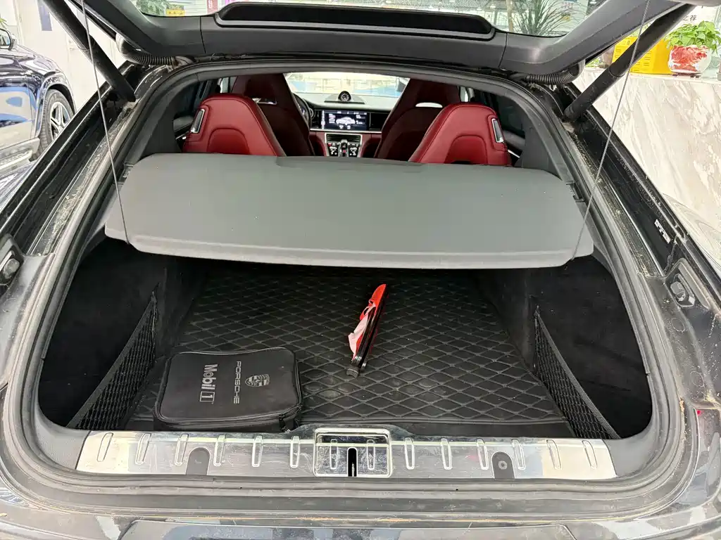 Porsche Panamera — миниатюра 22