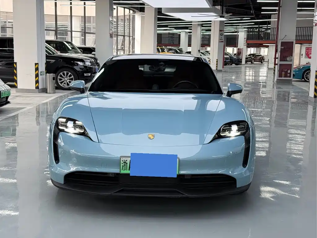 Porsche Taycan — миниатюра 2