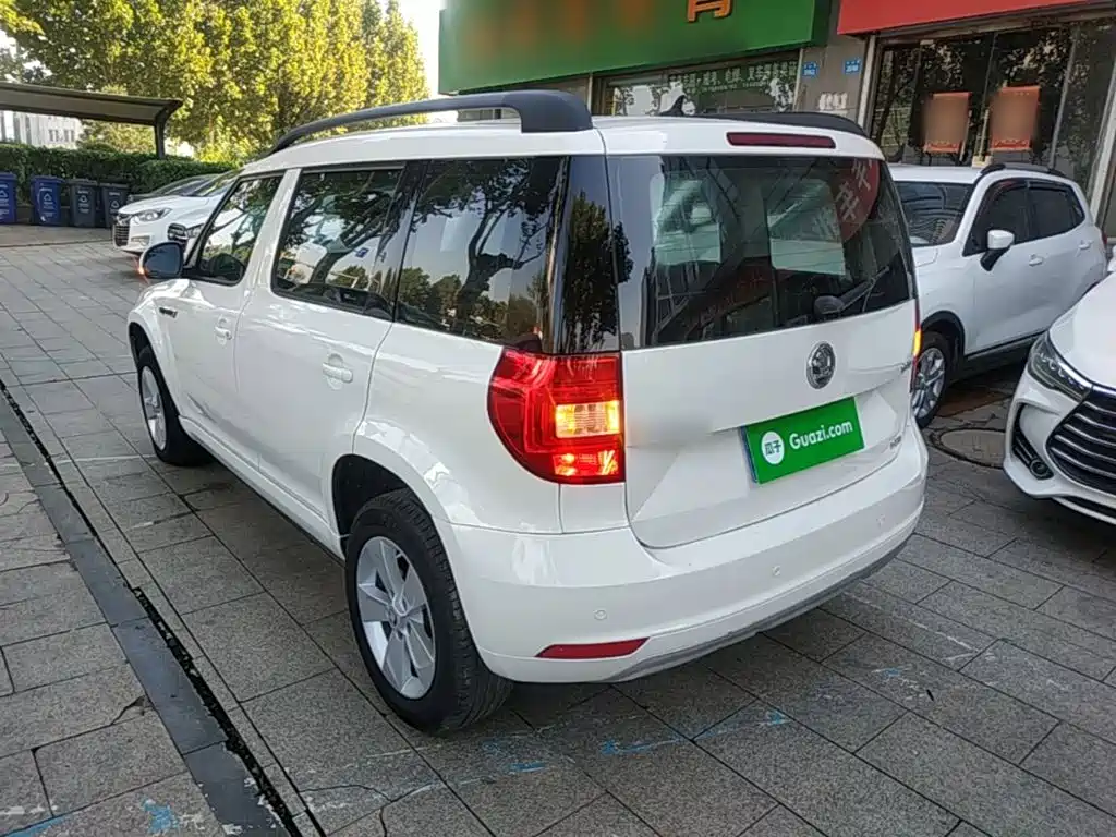 Skoda Yeti — миниатюра 5