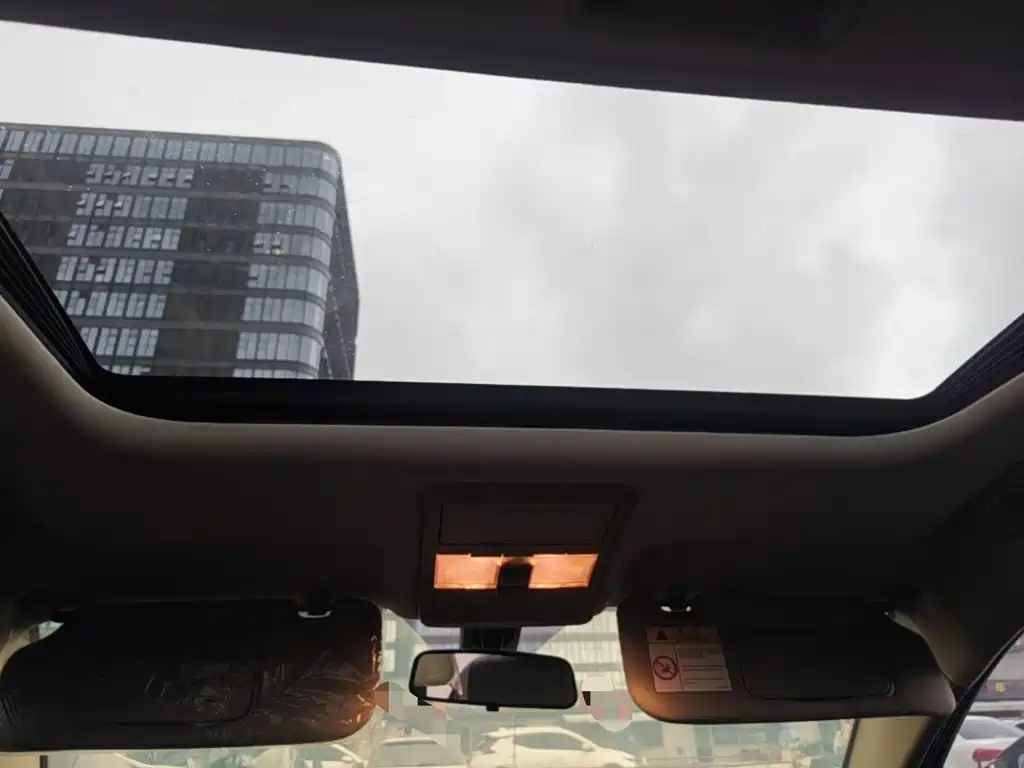 Chevrolet Captiva — миниатюра 18