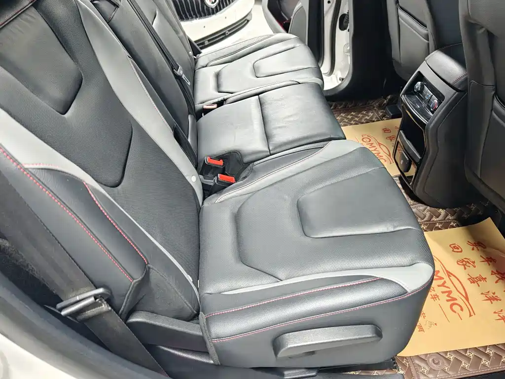 Ford Edge — миниатюра 10