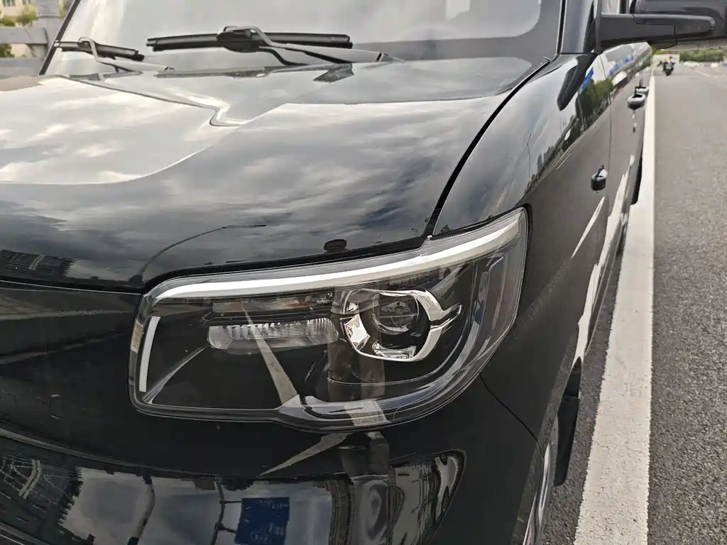 Wuling Sunshine EV 2025 305km