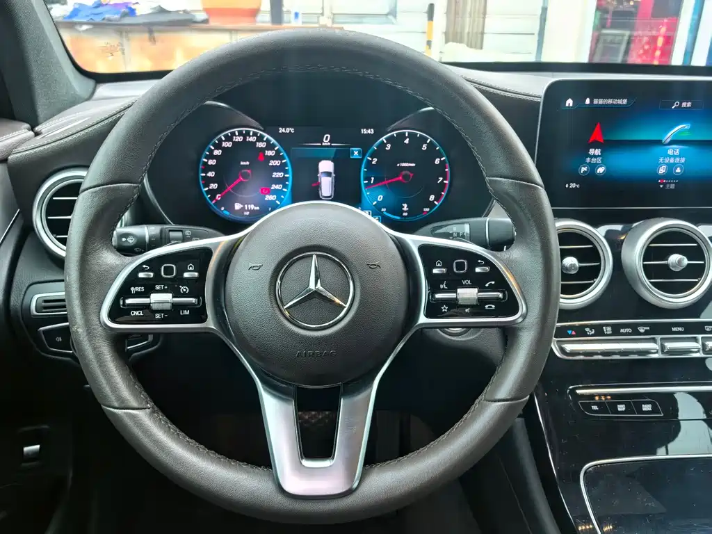Mercedes-Benz GLC 2022 GLC 260 L 4MATIC