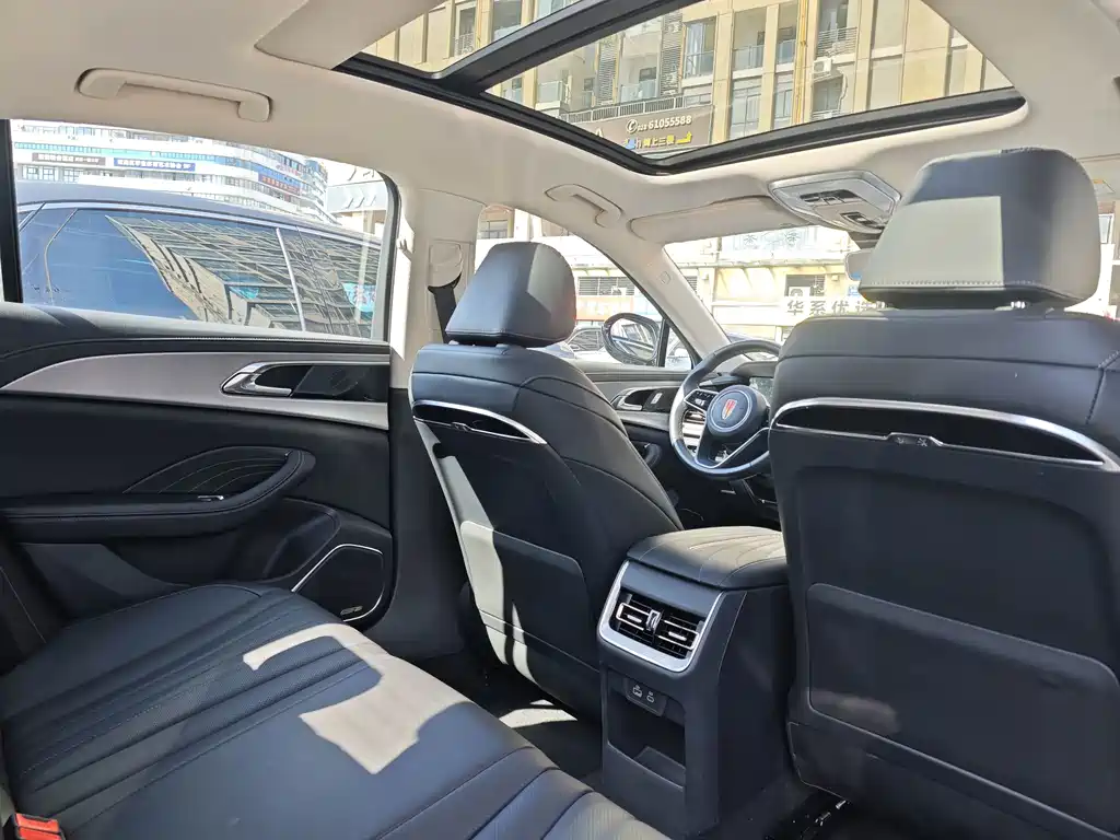 Hongqi Hongqi H5 — миниатюра 9
