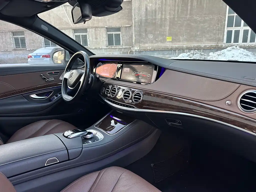 MERCEDES-BENZ S CLASS