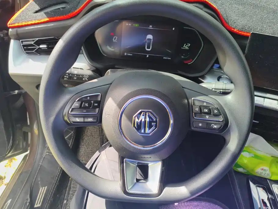 MG MG5 — миниатюра 15