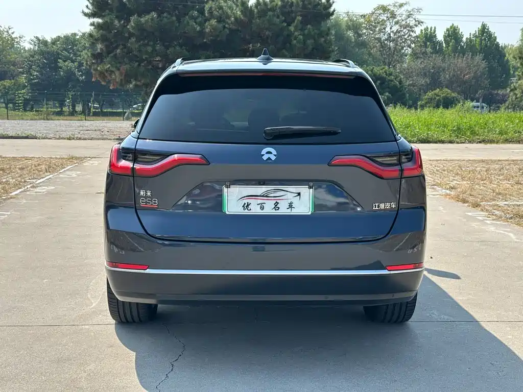 NIO ES8 — миниатюра 5