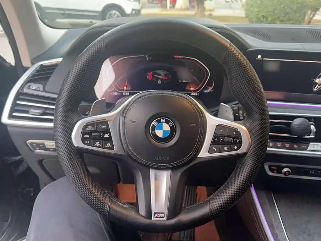 BMW X5 (Import) — миниатюра 3