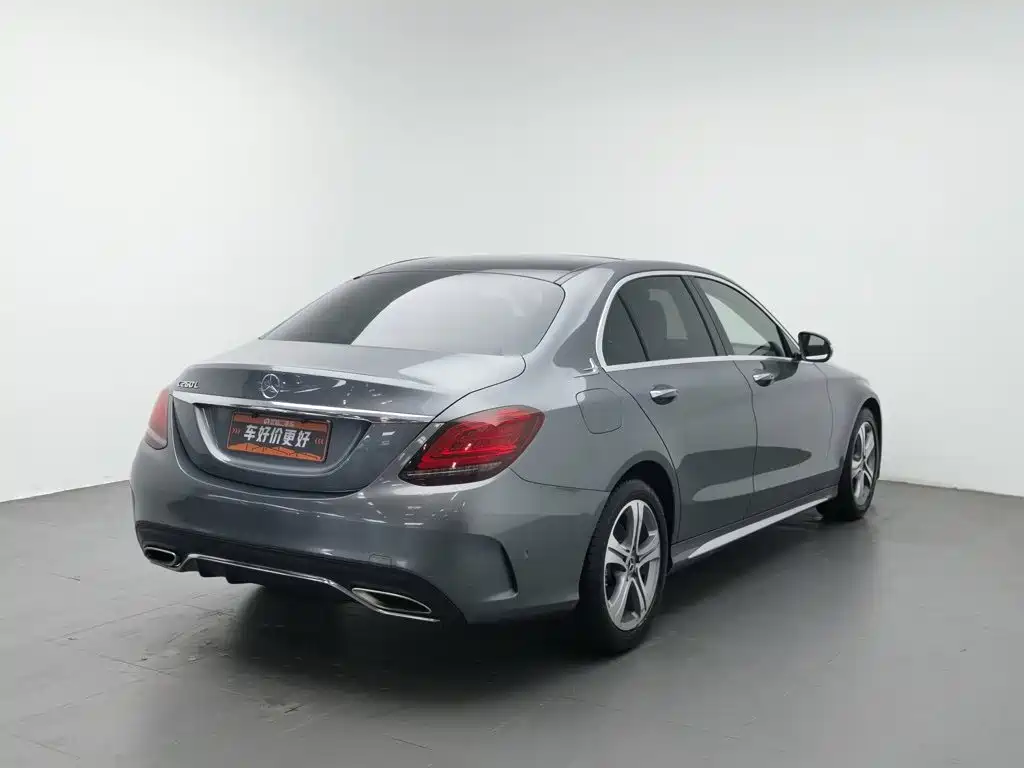 Mercedes-Benz C-Class — миниатюра 2