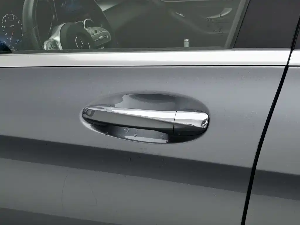 Mercedes-Benz C-Class — миниатюра 18