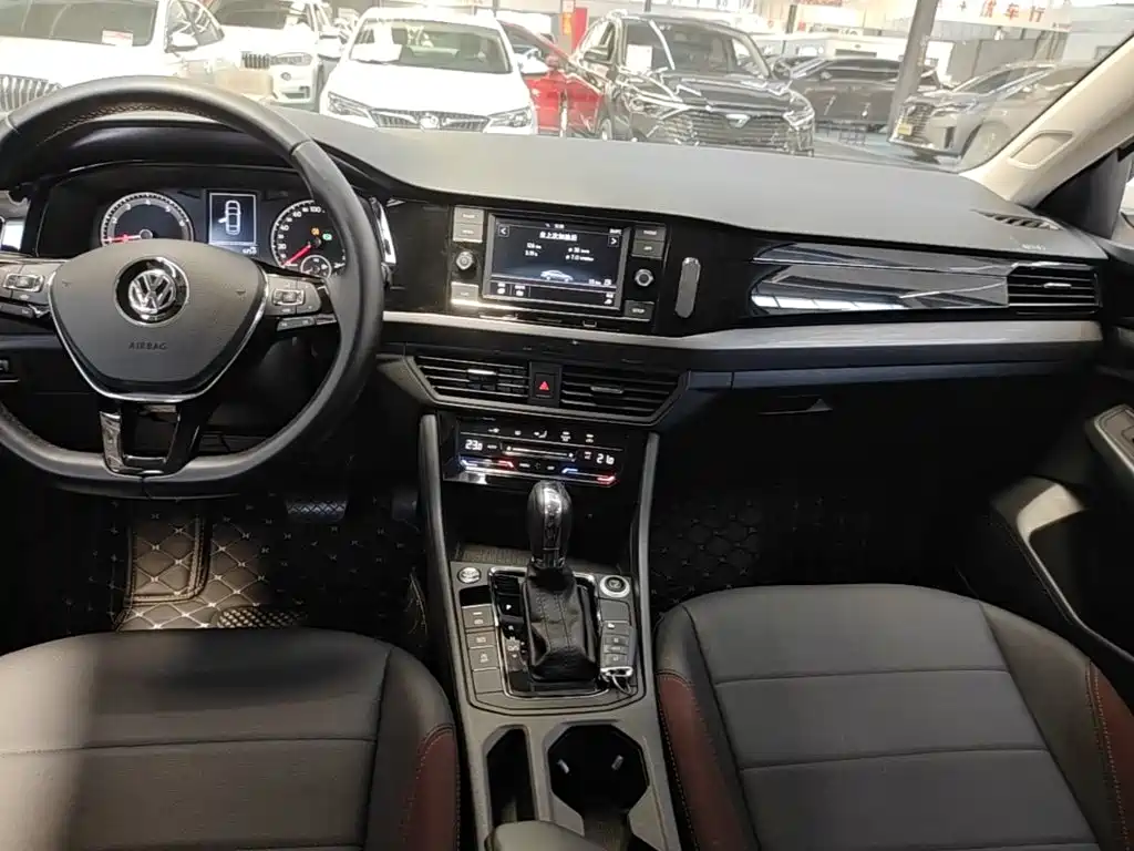 Volkswagen Bora — миниатюра 14