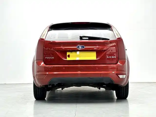 Ford Focus — миниатюра 8