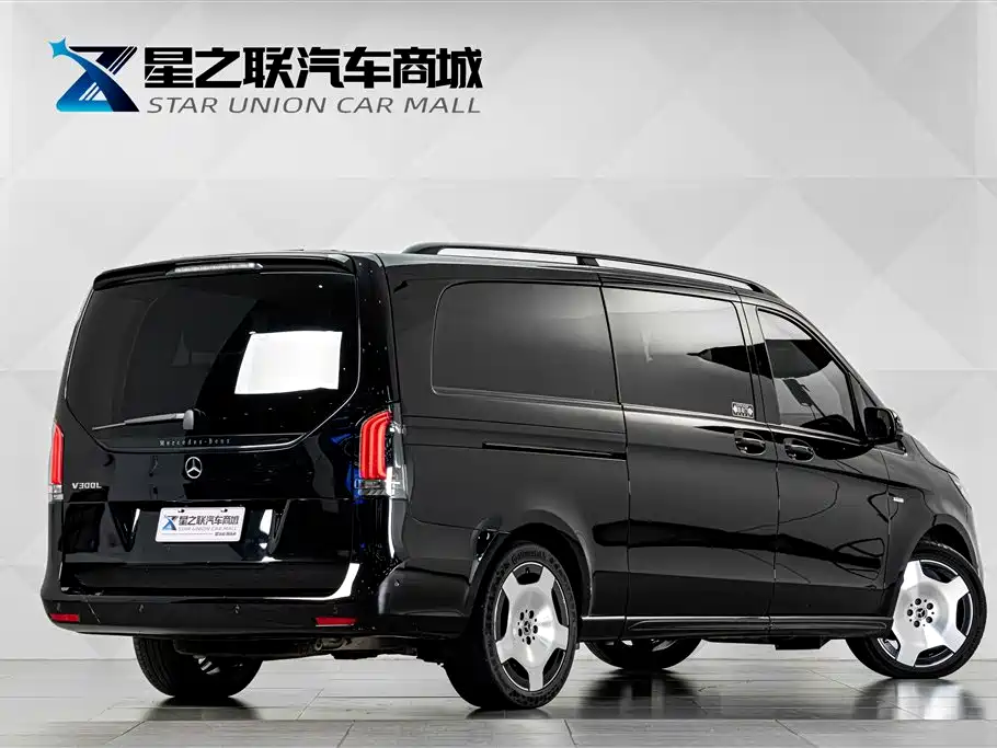 Mercedes-Benz V-Class — миниатюра 6
