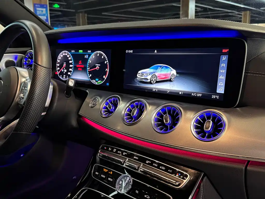 MERCEDES-BENZ E CLASS