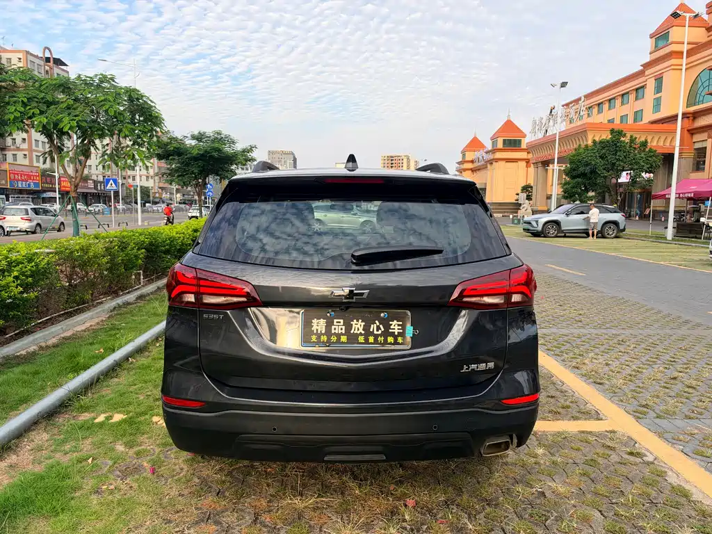 Chevrolet Equinox — миниатюра 5