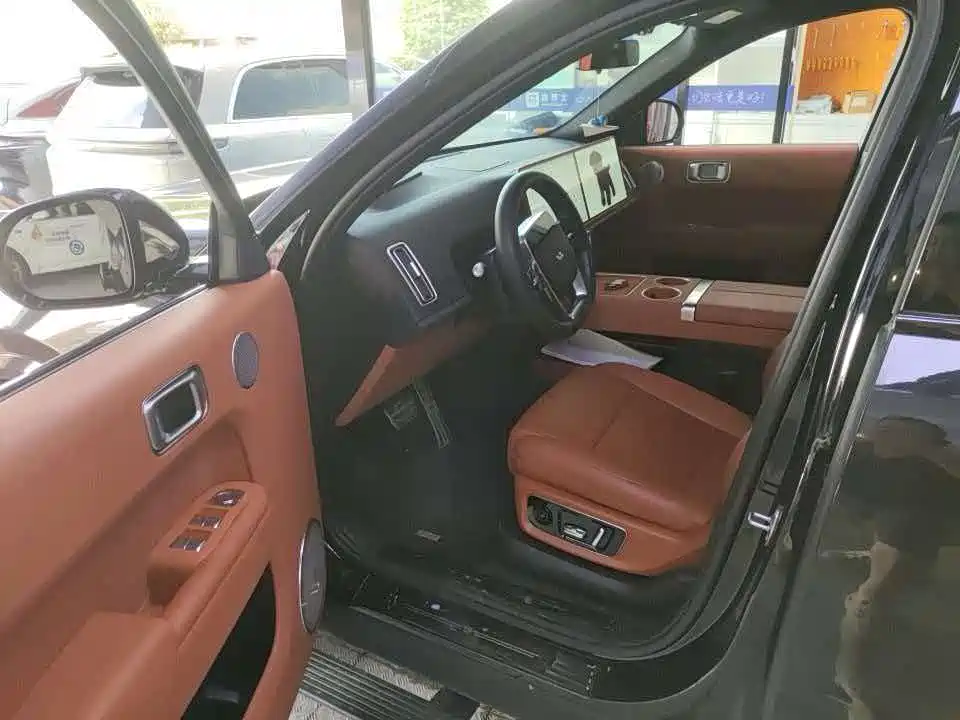Li Auto Li L9 — миниатюра 2