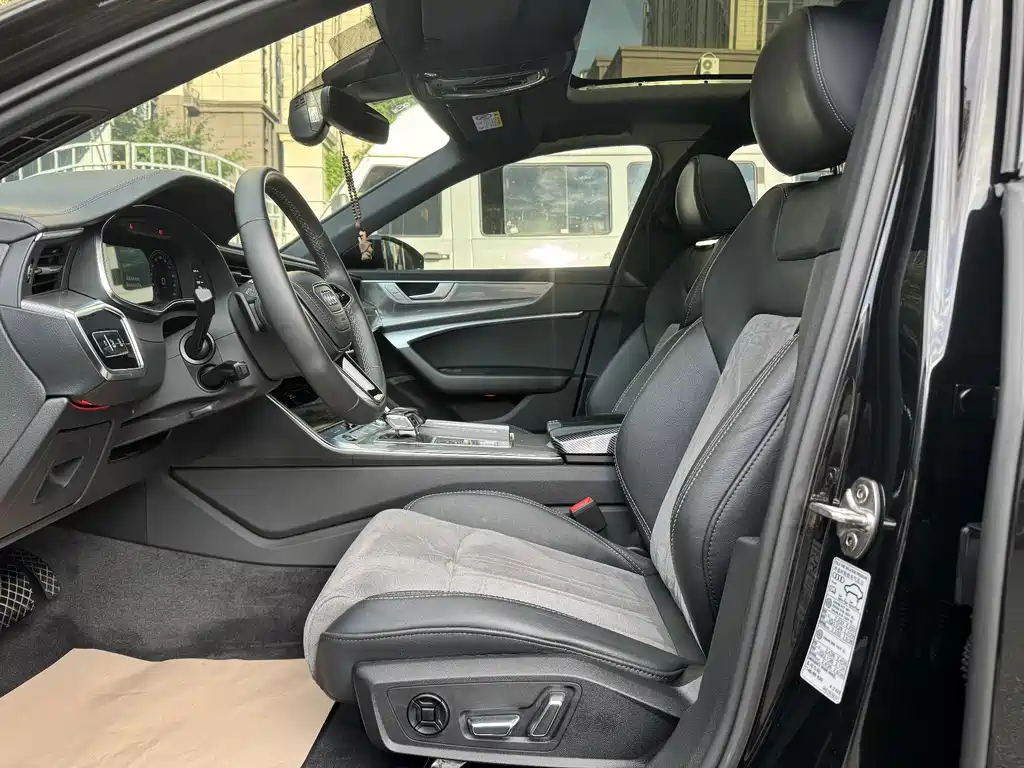 Audi A6L — миниатюра 4