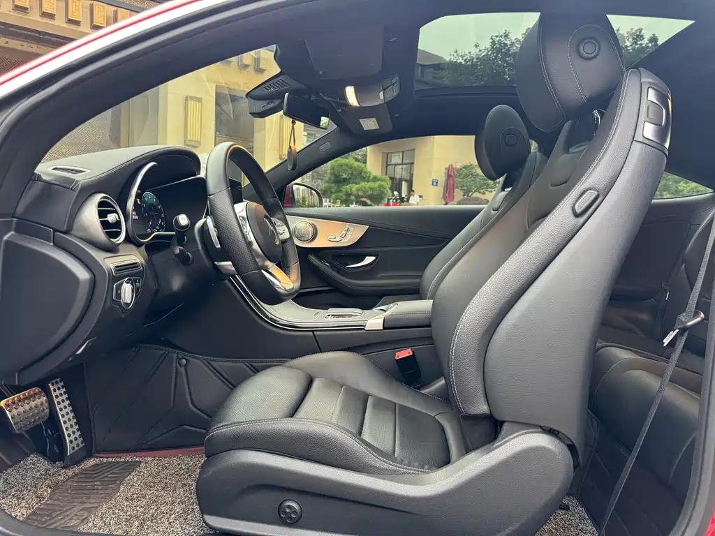 Mercedes-Benz C-Class (Import) — миниатюра 4