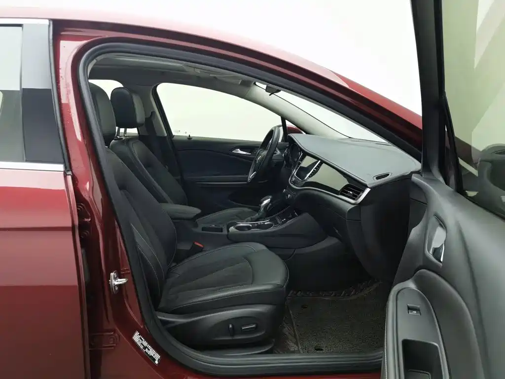 Buick Verano — миниатюра 23