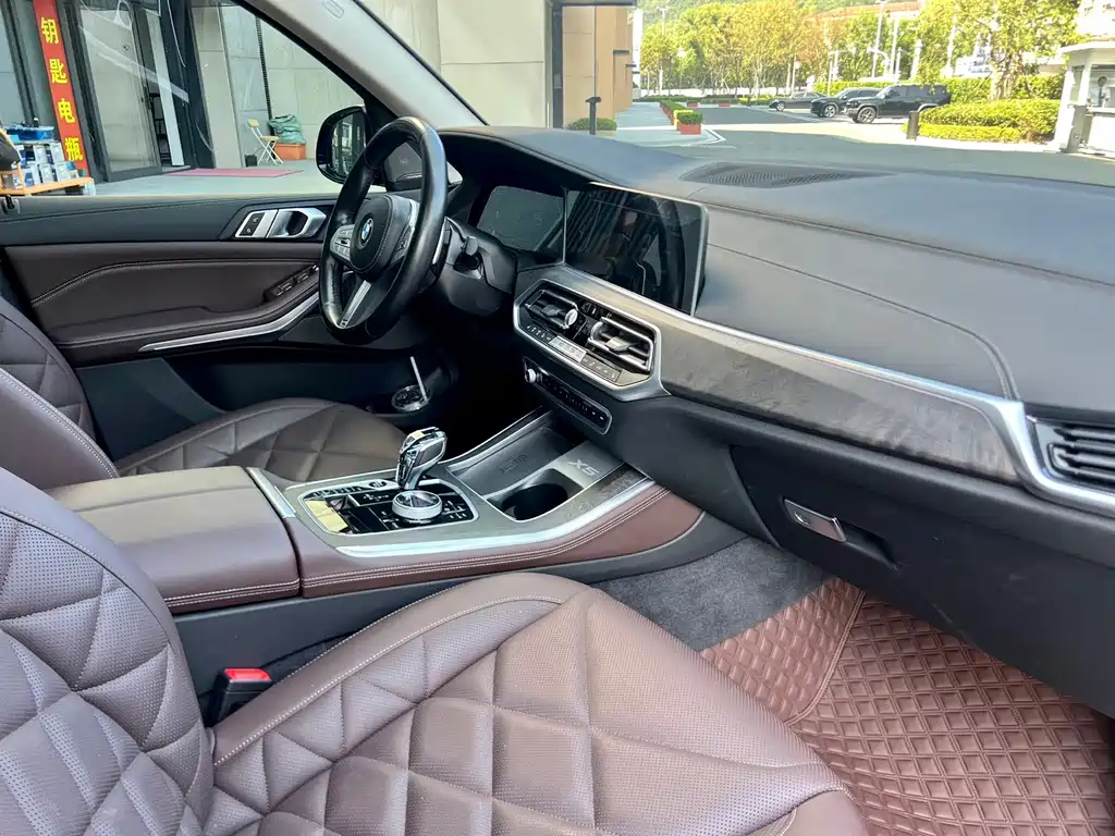 BMW X5 — миниатюра 13