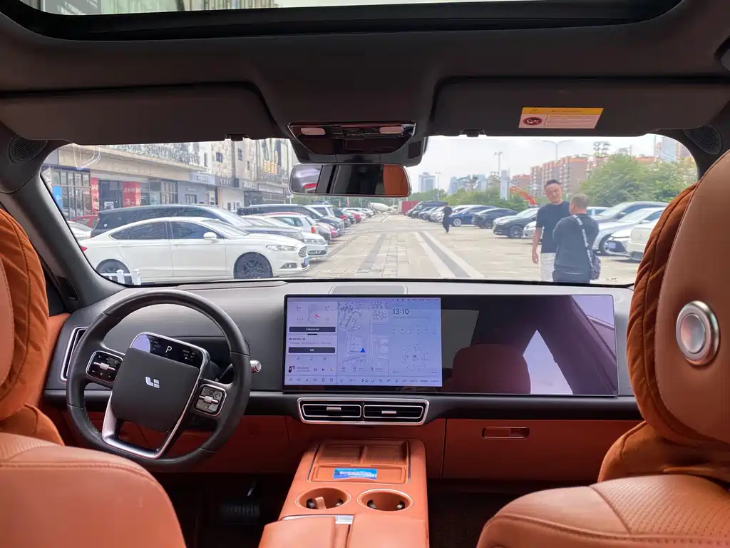 Li Auto Li L8 — миниатюра 5