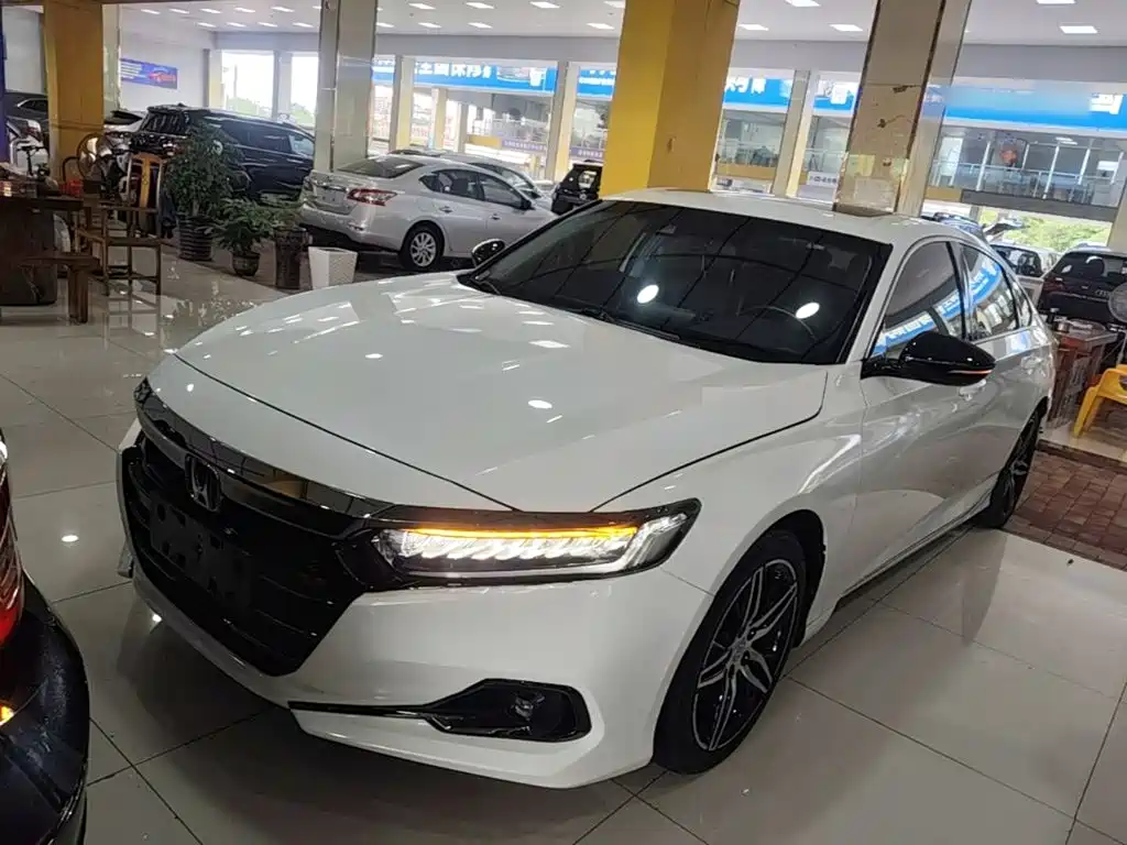 Honda Accord — миниатюра 2