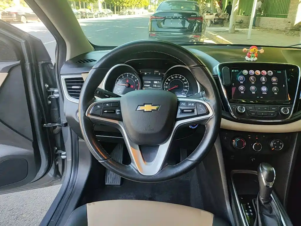 Chevrolet Monza — миниатюра 11