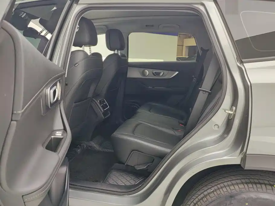 Chery Tiggo 8 PLUS — миниатюра 11
