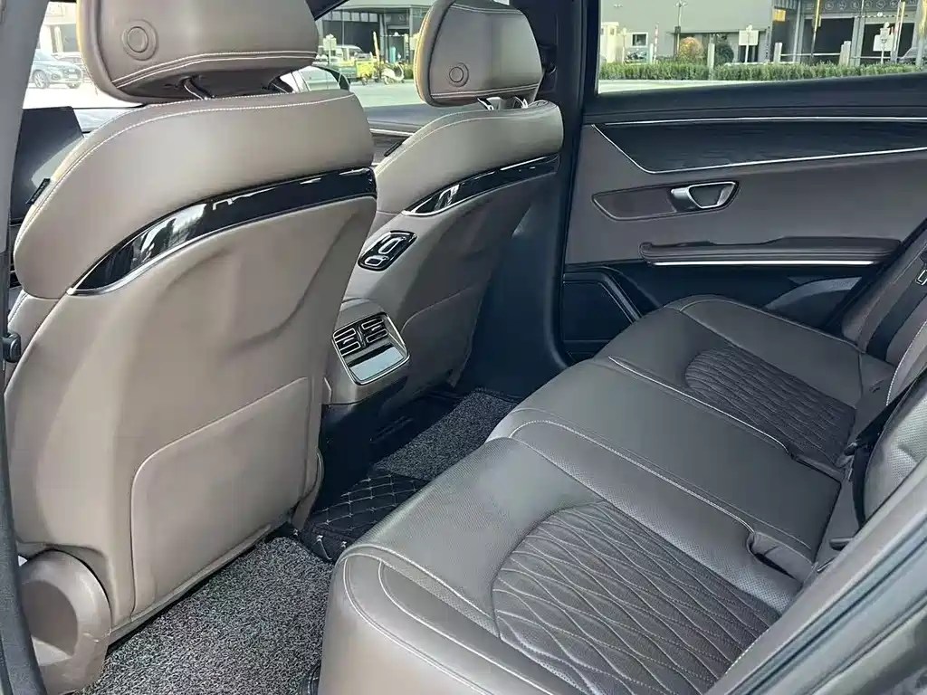 BYD Han — миниатюра 8