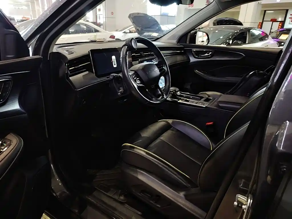 Roewe RX5 — миниатюра 16