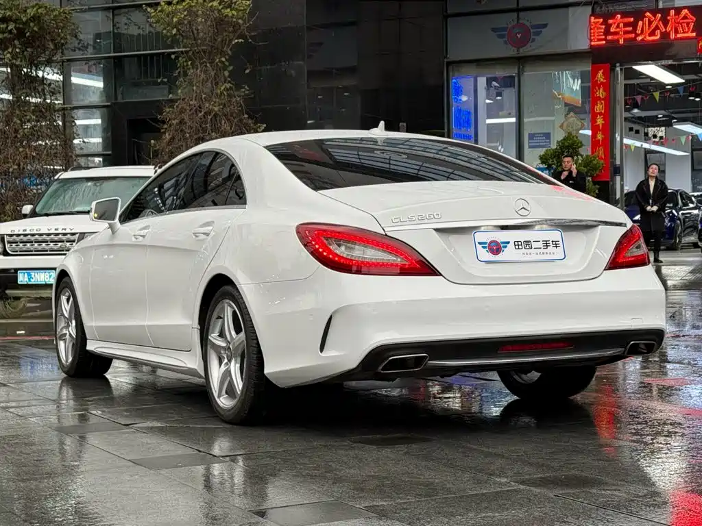 Mercedes-Benz CLS