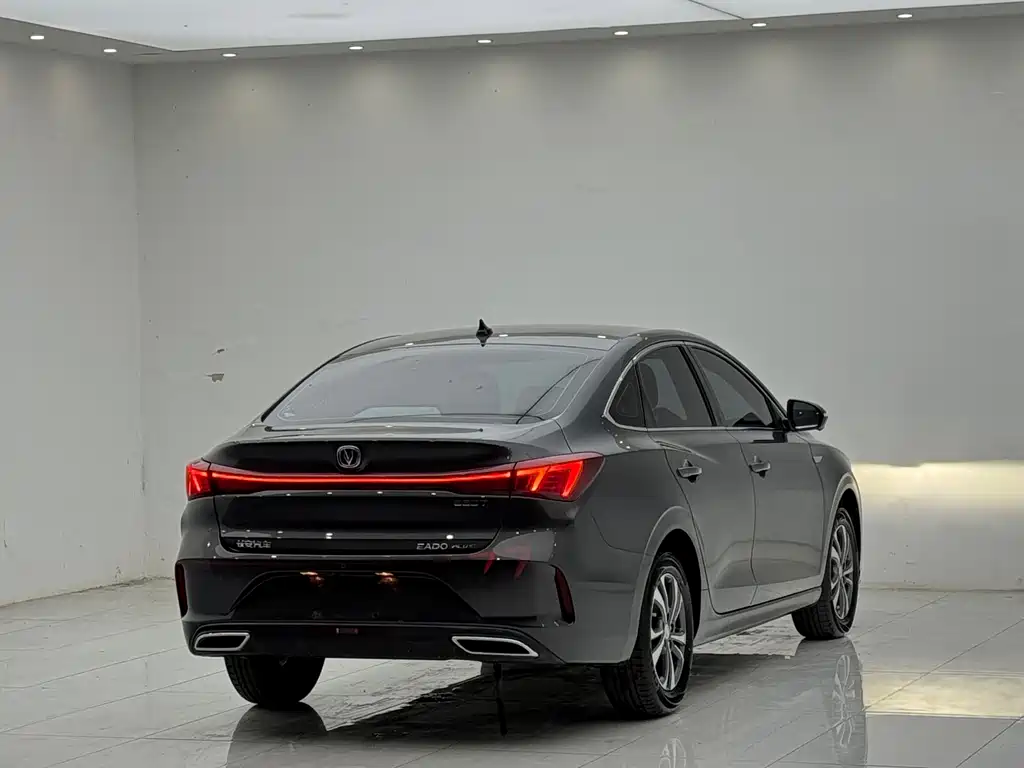 Changan Eado — миниатюра 18