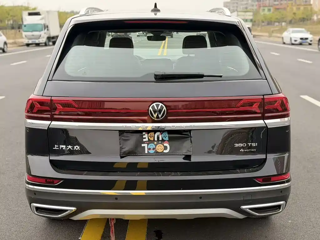 Volkswagen Teramont — миниатюра 8