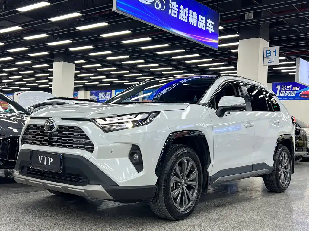 Toyota RAV4 2025