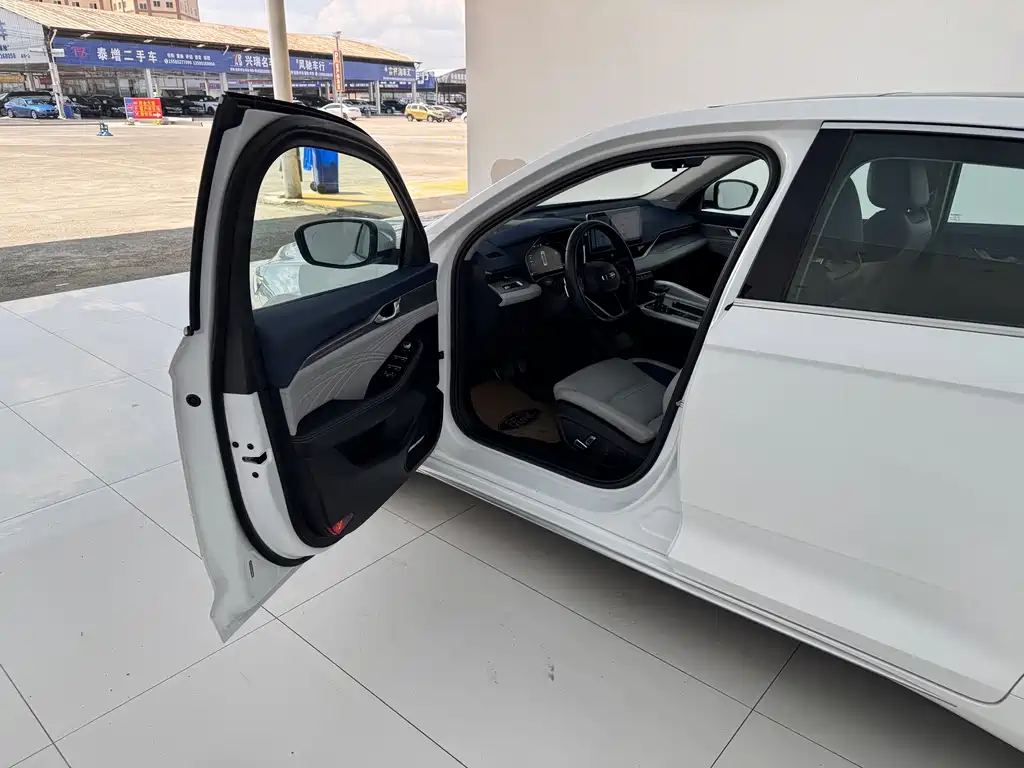 Geely Xingrui — миниатюра 6