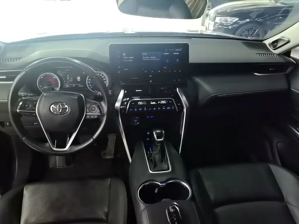 Toyota Venza — миниатюра 10