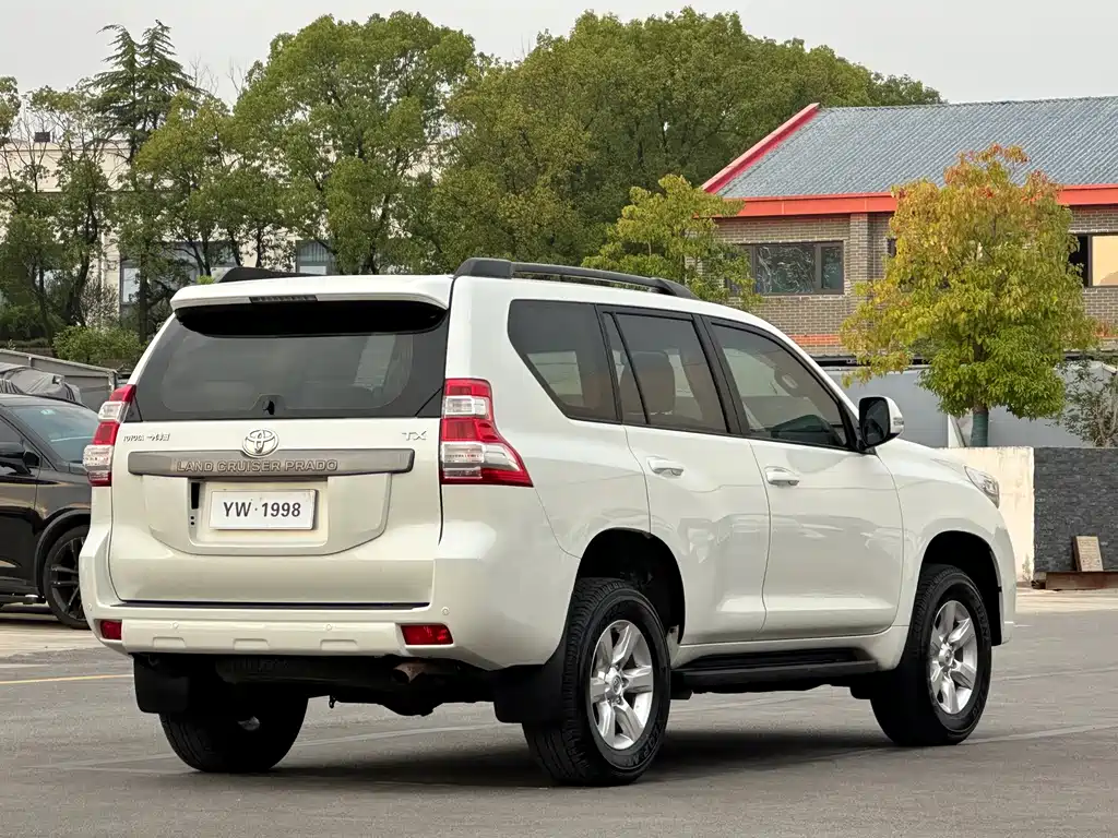 Toyota Prado — миниатюра 4