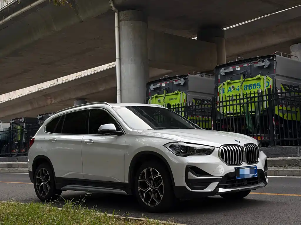 BMW X1 — миниатюра 3