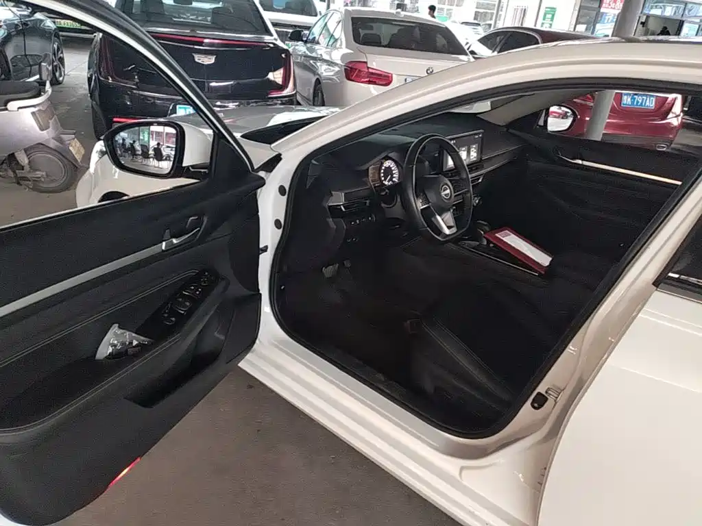 Nissan Teana — миниатюра 12