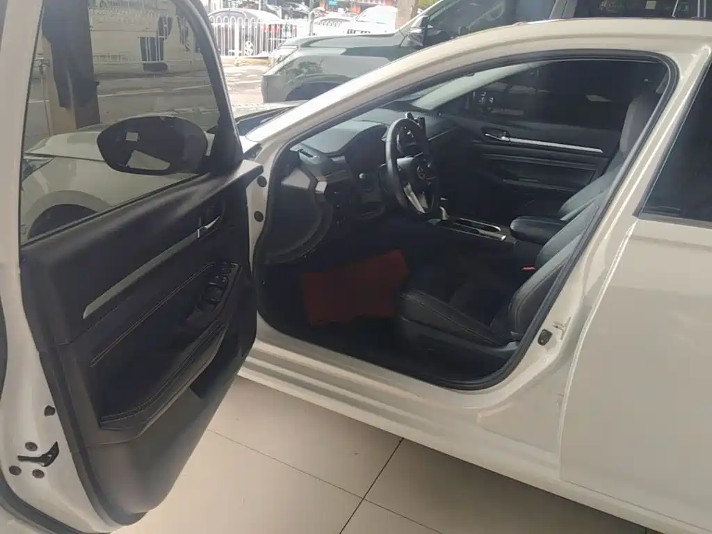 Nissan Teana — миниатюра 16