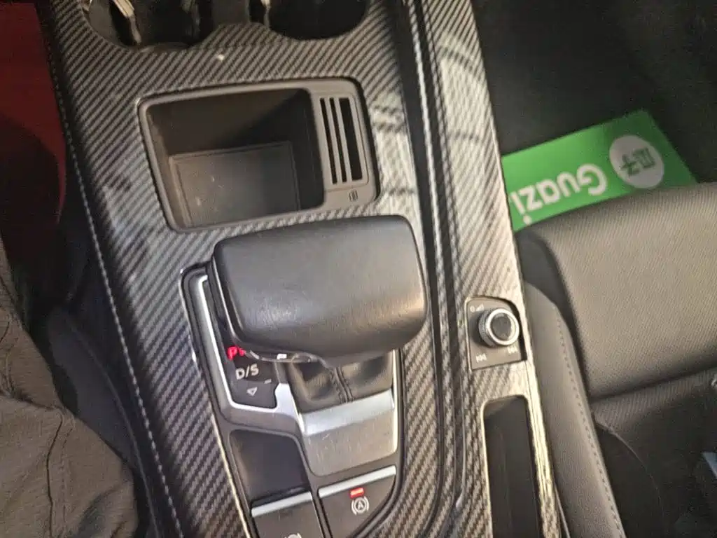 Audi A4L — миниатюра 14