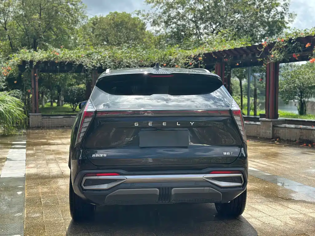 Geely Boyue L — миниатюра 6