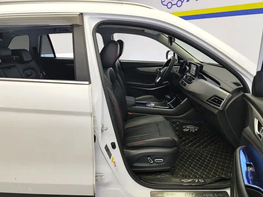 Changan CS75 — миниатюра 8