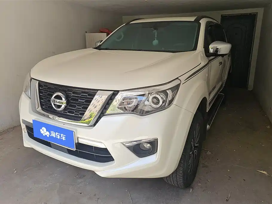 Nissan Terra 2020