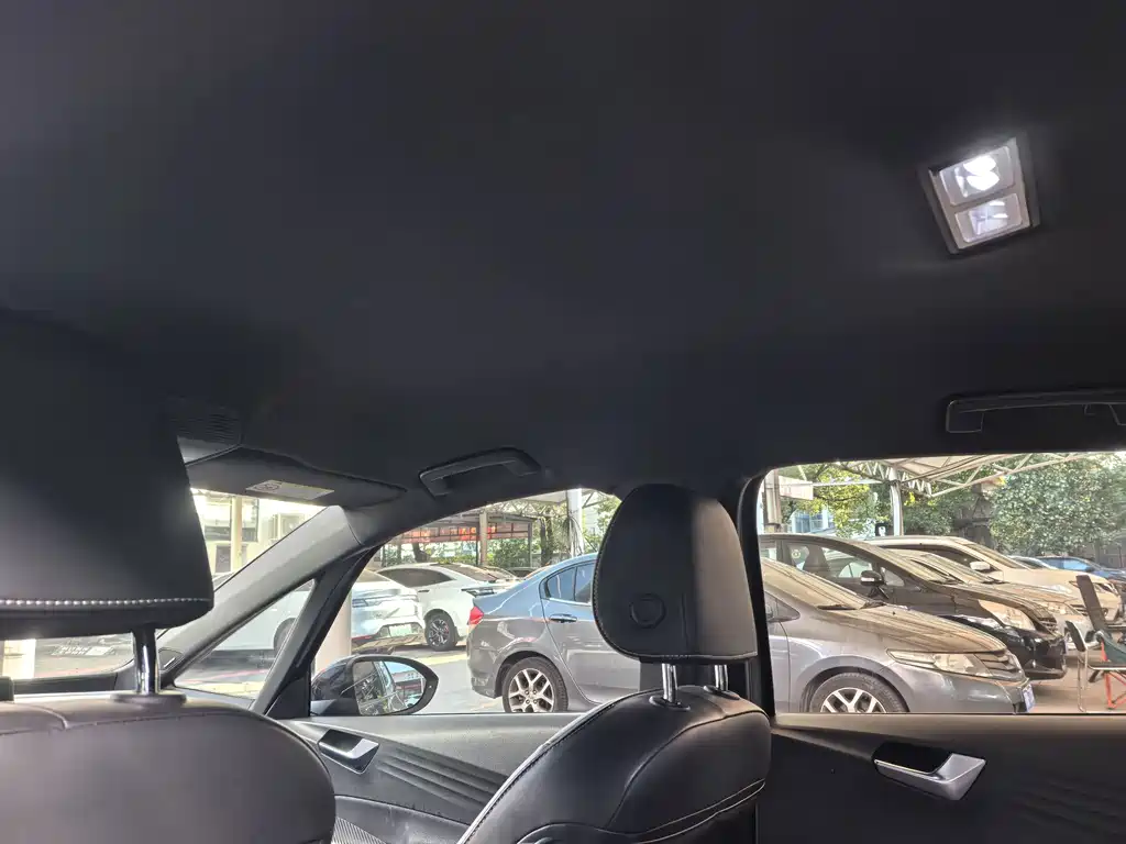 Volkswagen ID.3 — миниатюра 11