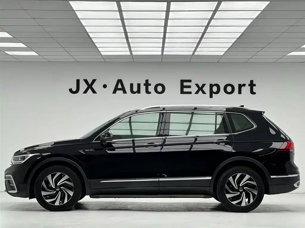 Volkswagen Tiguan L L 2023 280TSI AT