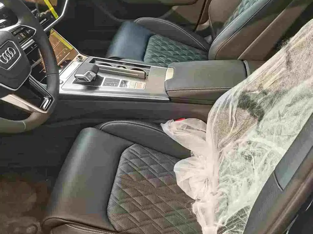 Audi A6L — миниатюра 5